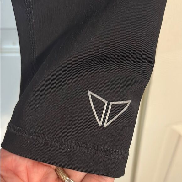 KORSA by Roadrunner Women's Medium Black Leggings Compression Running Reflective - Picture 2 of 14